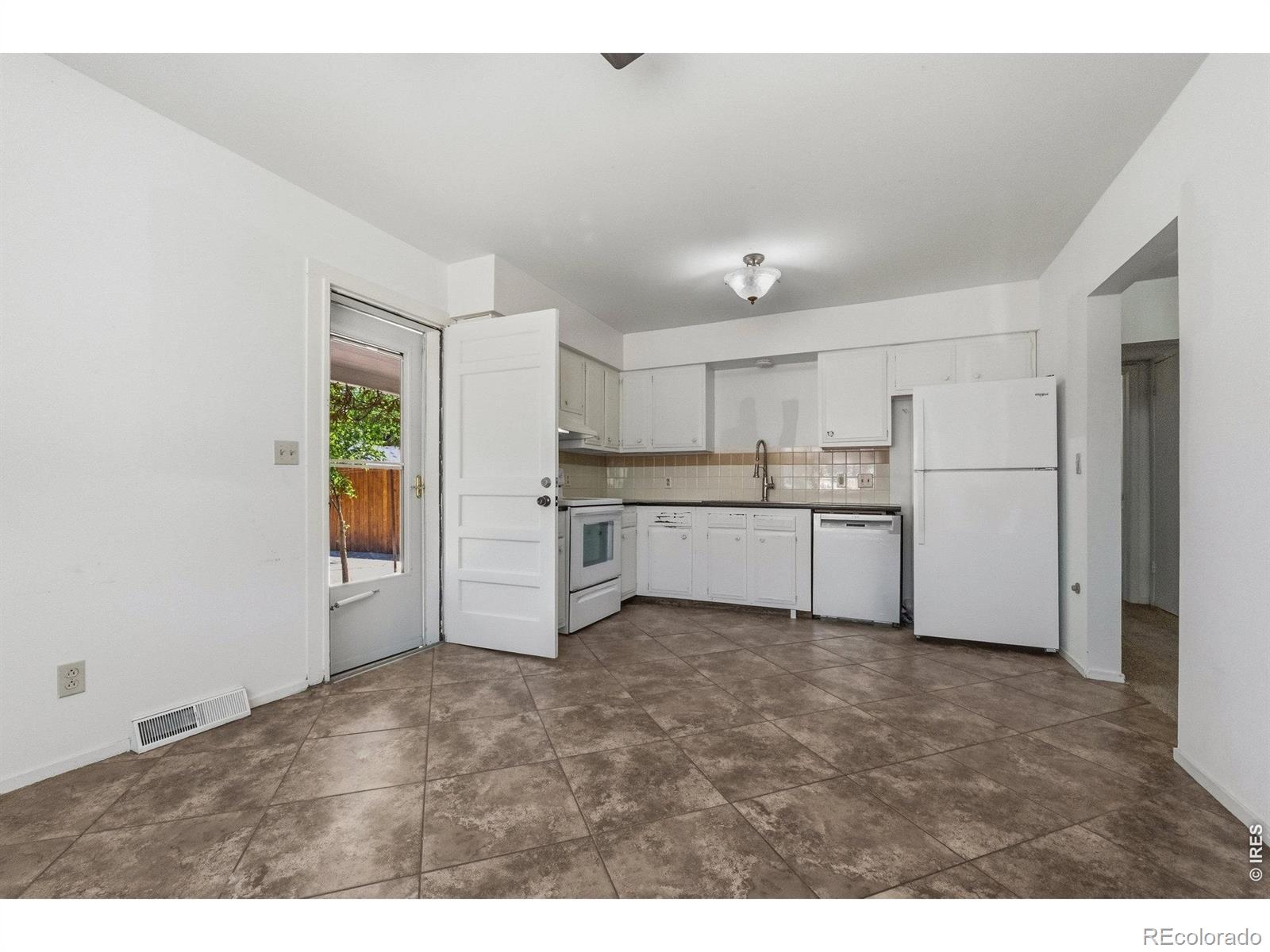 711 Custer Street Brush CO 80723