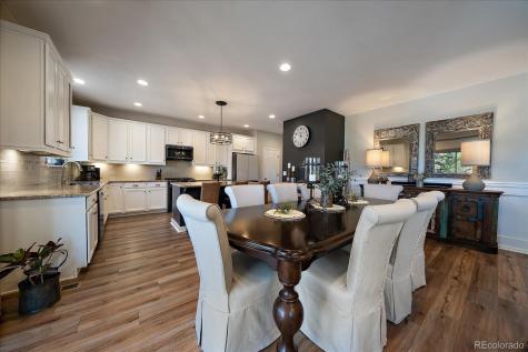 7045 S Robertsdale Way Aurora CO 80016