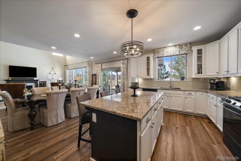 7045 S Robertsdale Way Aurora CO 80016