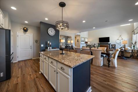 7045 S Robertsdale Way Aurora CO 80016