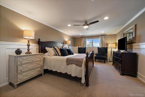 7045 S Robertsdale Way Aurora CO 80016