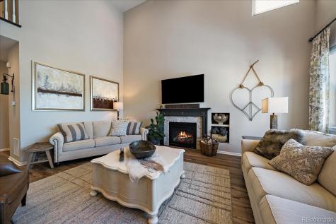 7045 S Robertsdale Way Aurora CO 80016