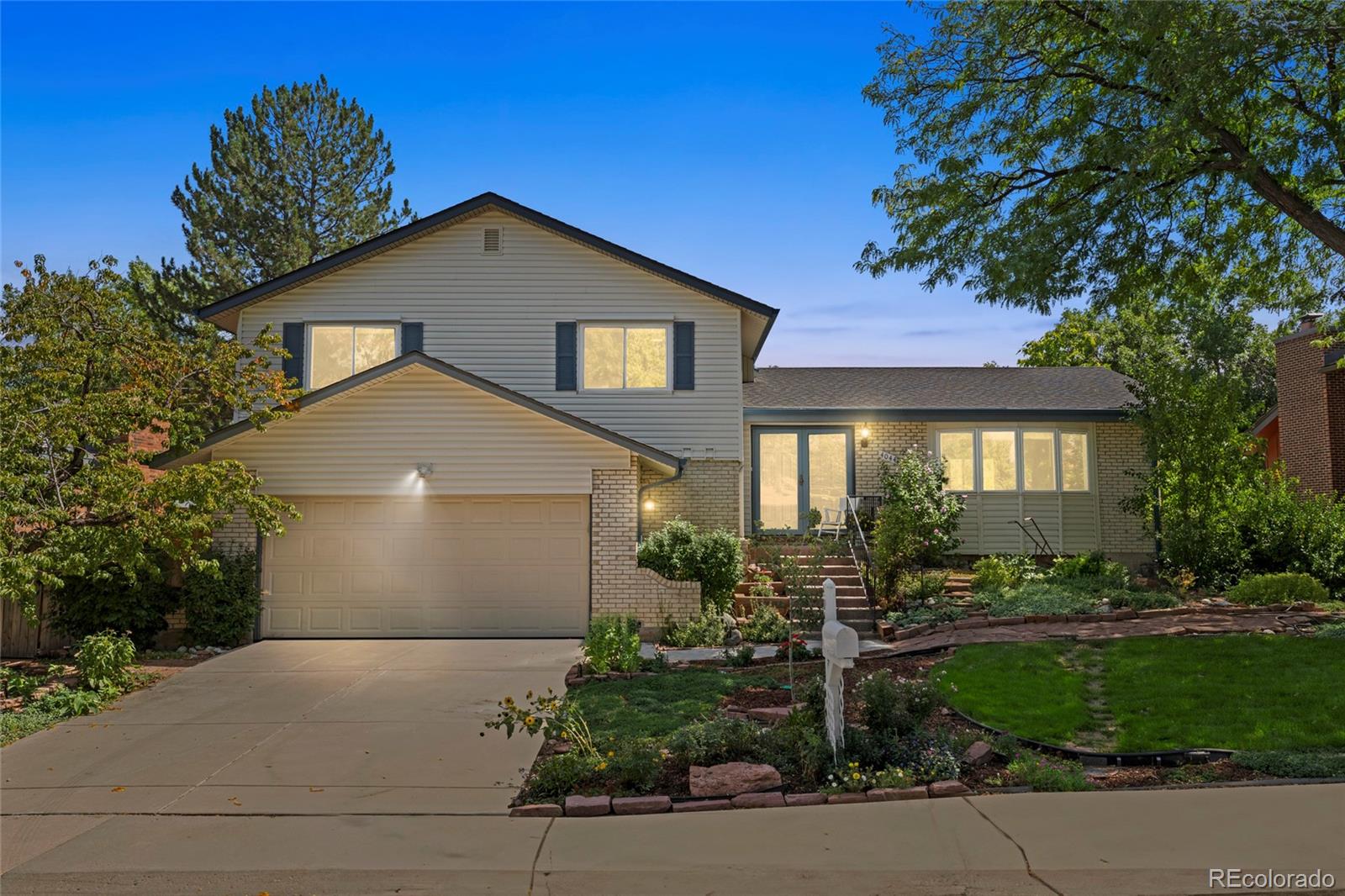4044 S Quince Street Denver CO 80237