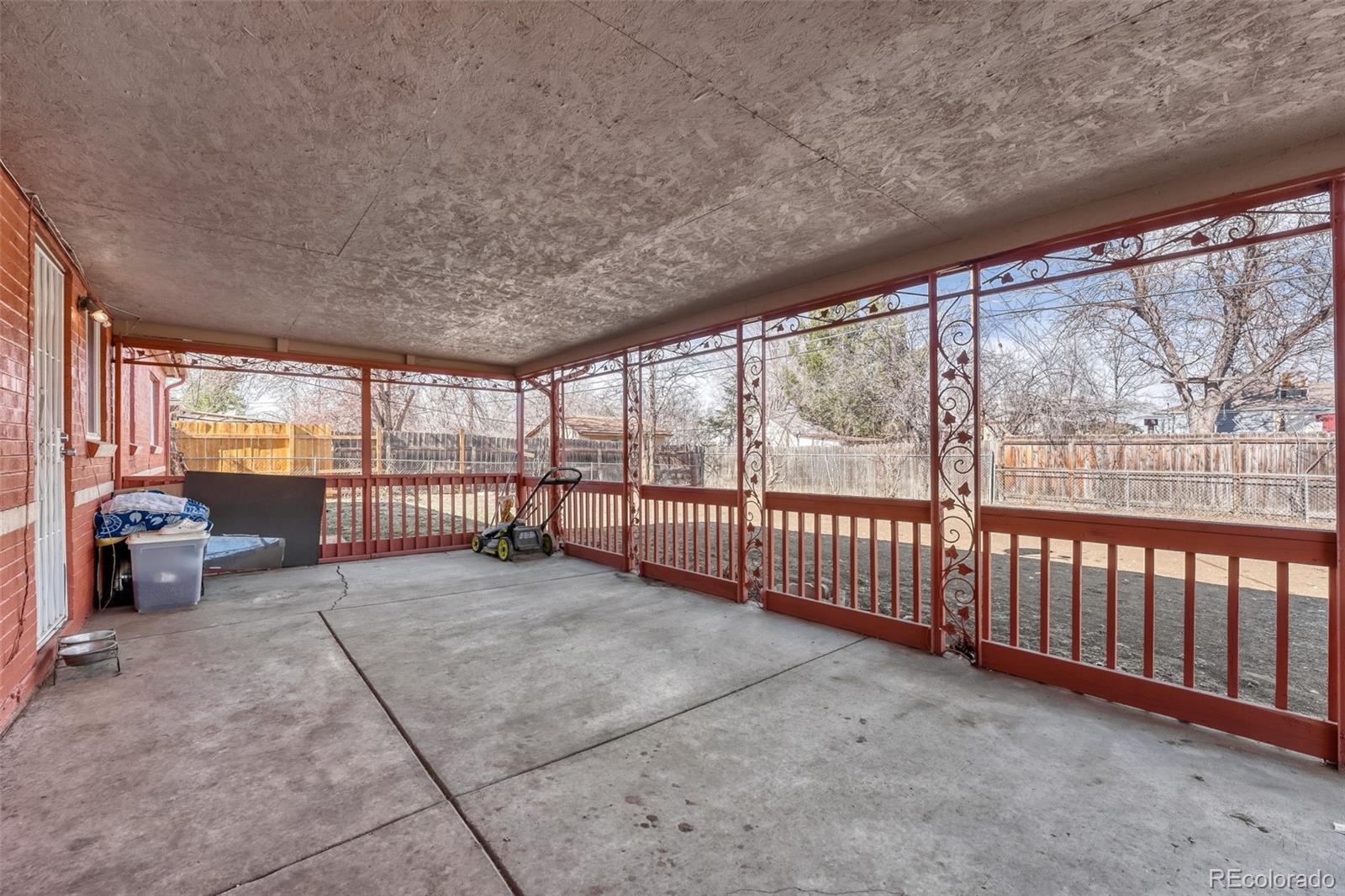 756 Ursula Street Aurora CO 80011