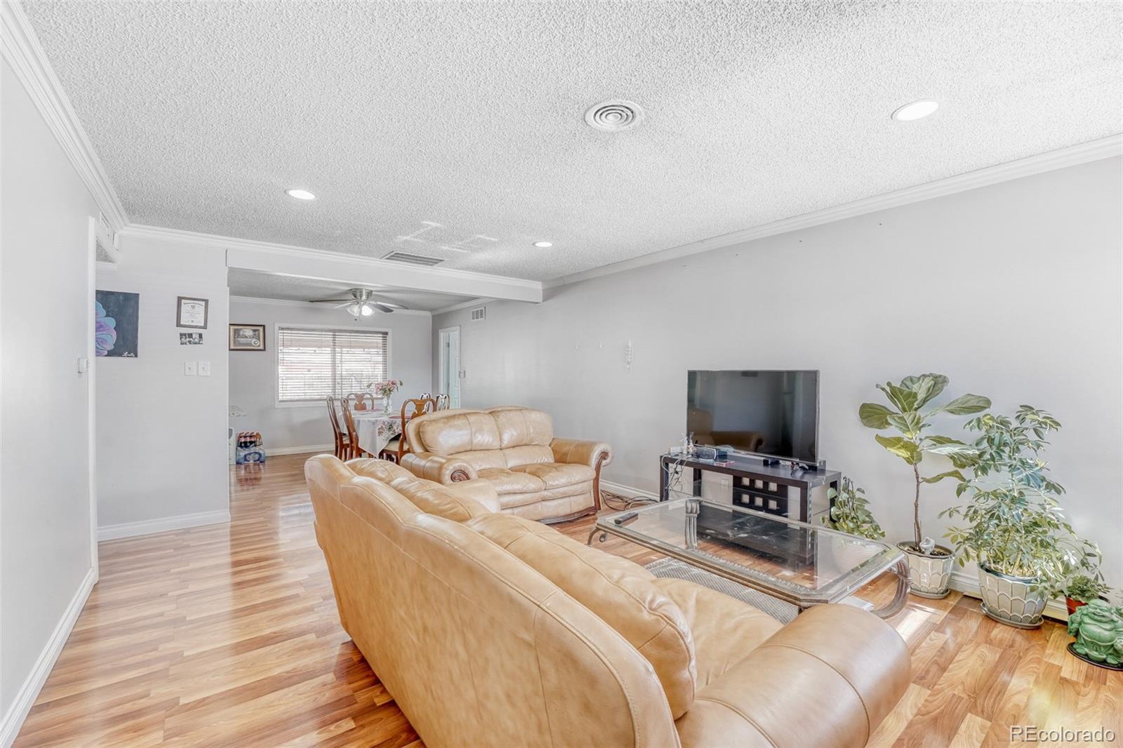 756 Ursula Street Aurora CO 80011