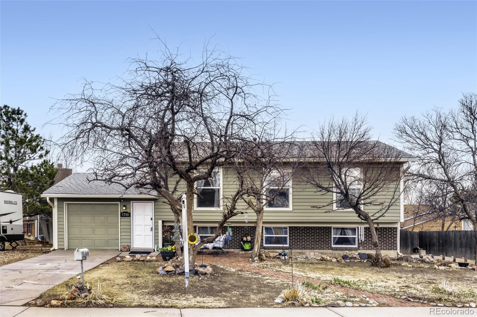 9718 Clayton Circle Thornton CO 80229