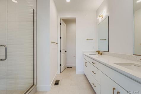 10922 E Hinsdale Circle Centennial CO 80112