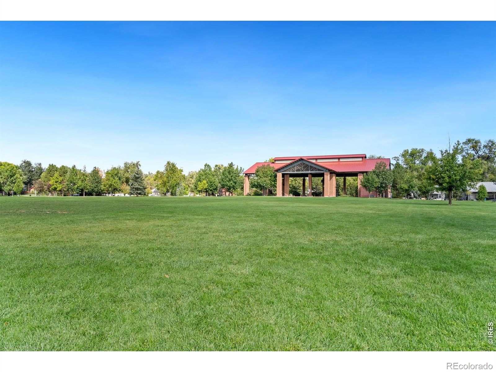 879 Glenarbor Circle Longmont CO 80504
