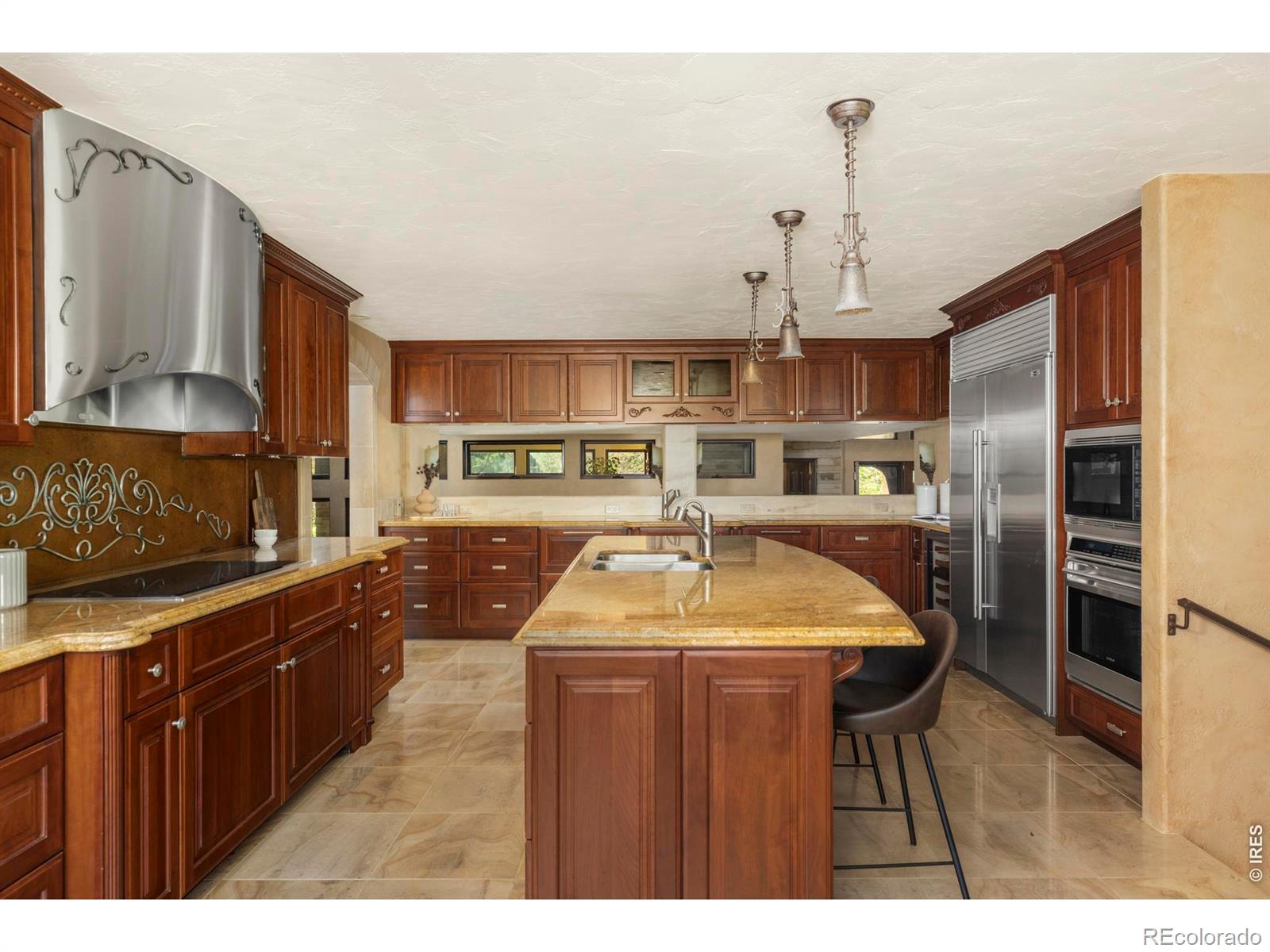 7007 Rozena Drive Longmont CO 80503