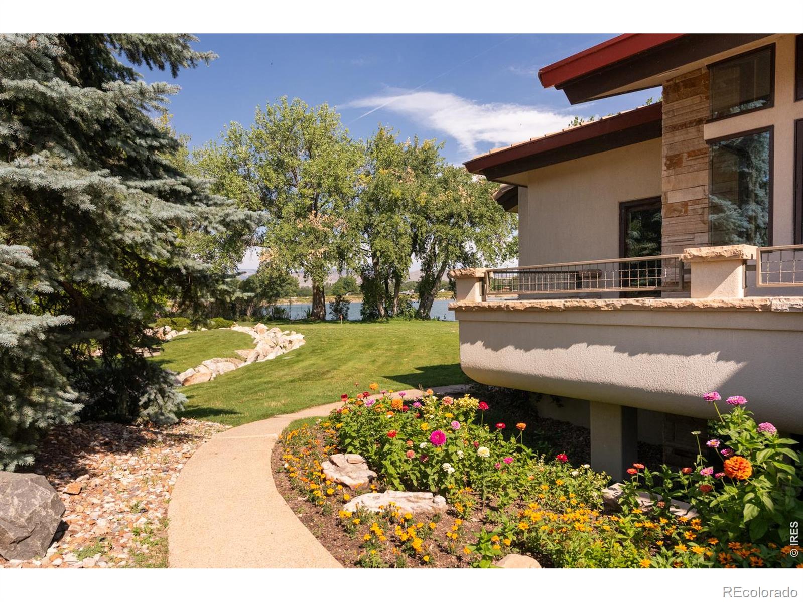 7007 Rozena Drive Longmont CO 80503