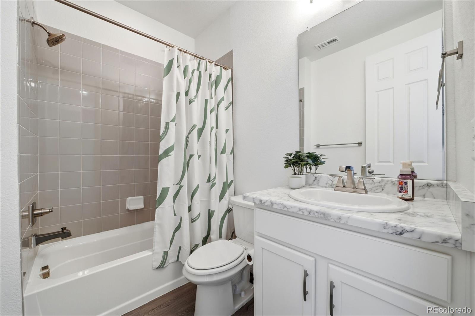 2213 Sunrise Lane Pueblo CO 81008