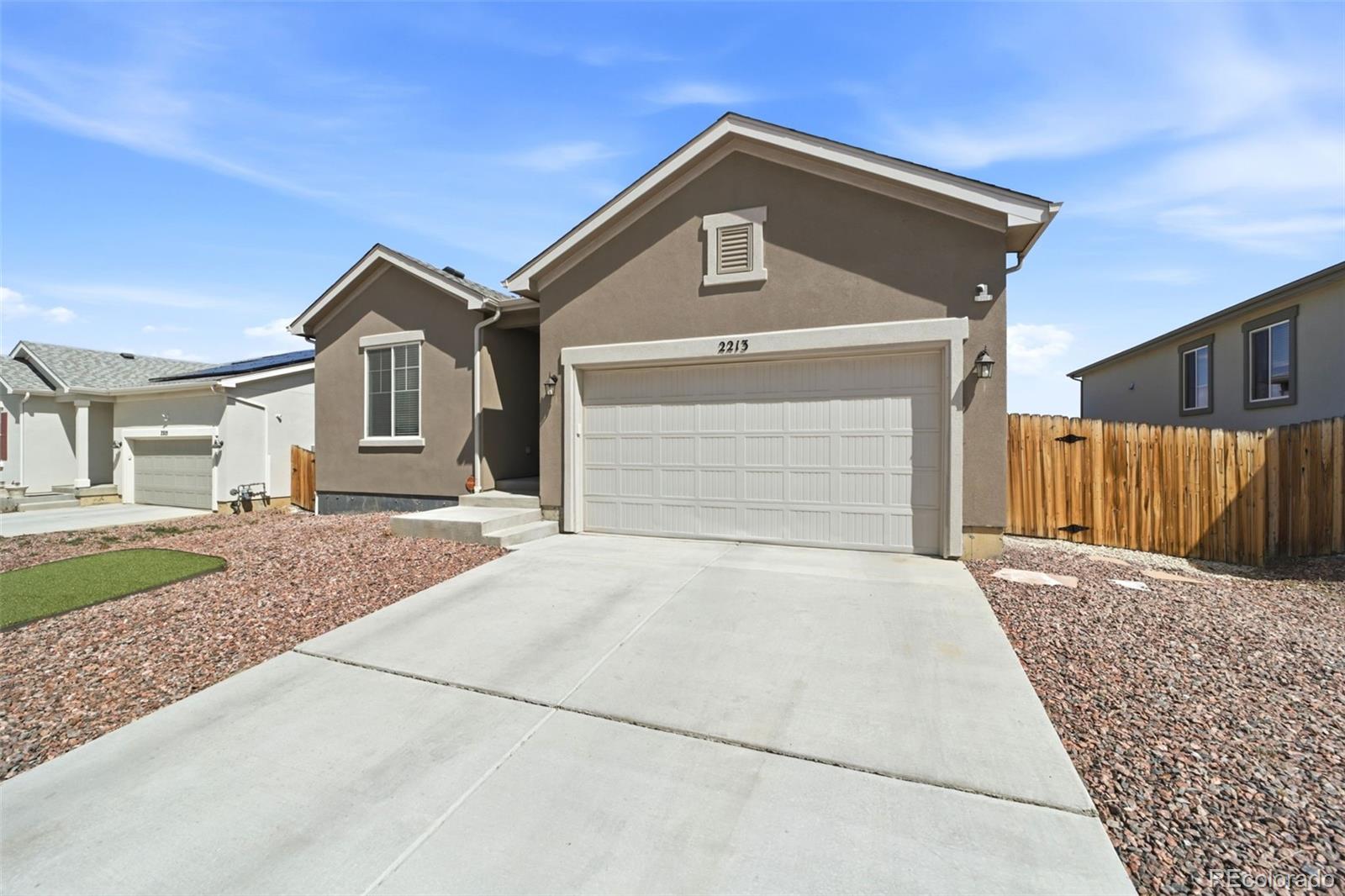 2213 Sunrise Lane Pueblo CO 81008