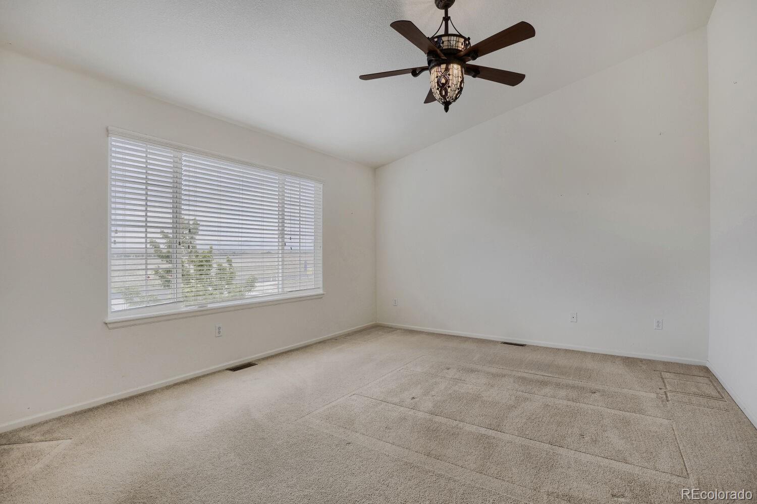 1542 S Haleyville Street Aurora CO 80018