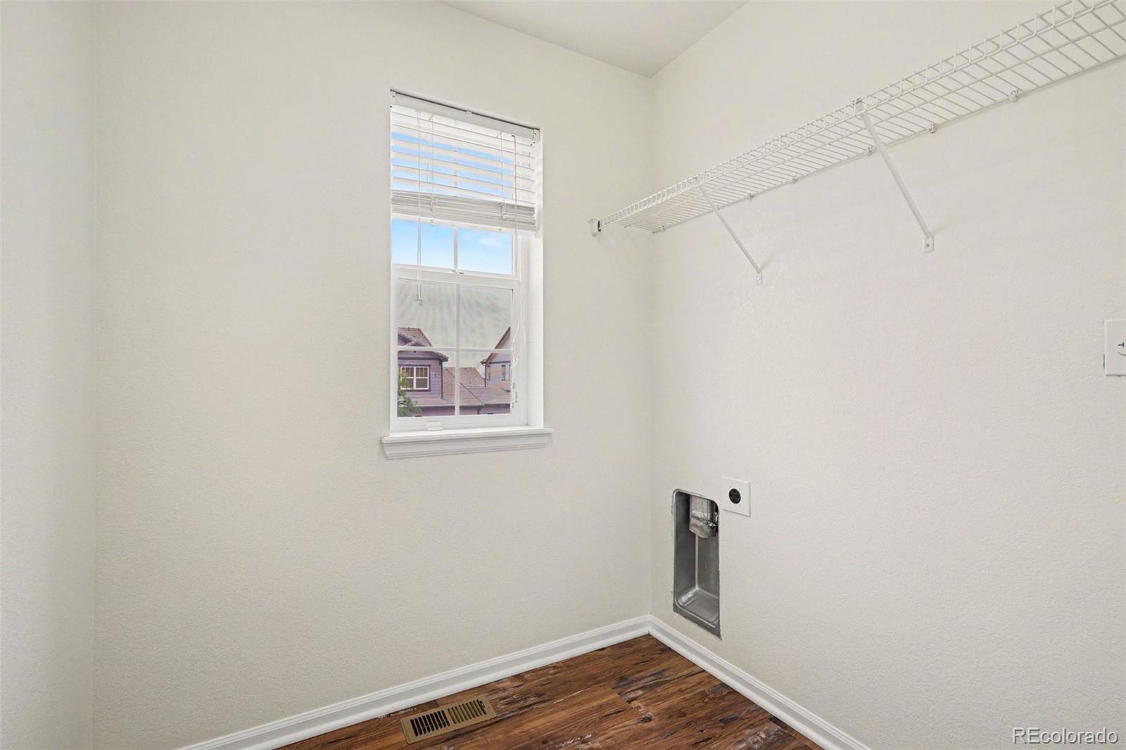 21220 E Bellewood Drive Centennial CO 80015