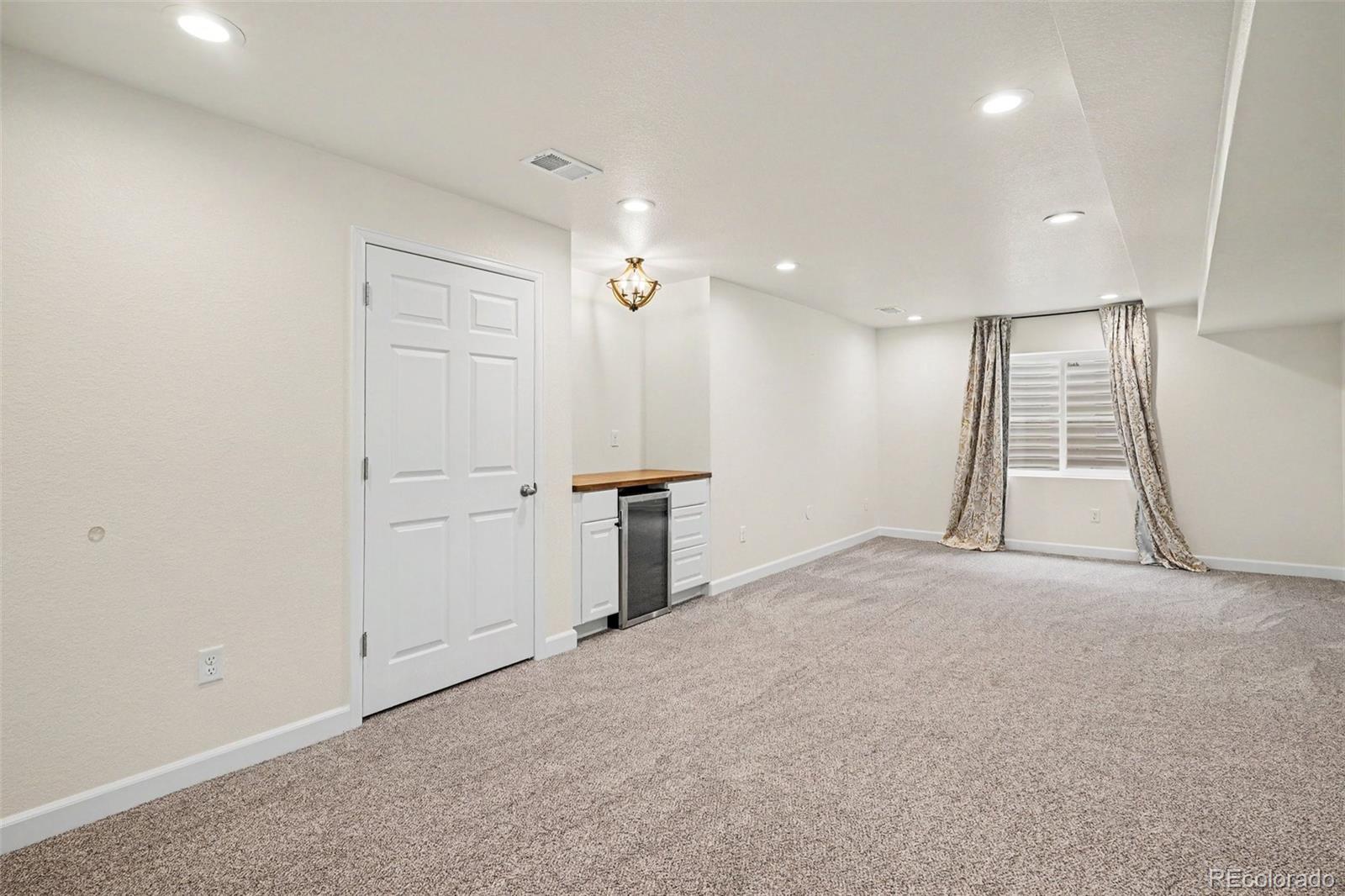 21220 E Bellewood Drive Centennial CO 80015