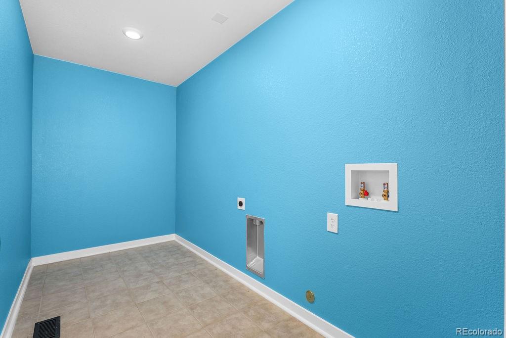 12978 E Elgin Drive Denver CO 80239