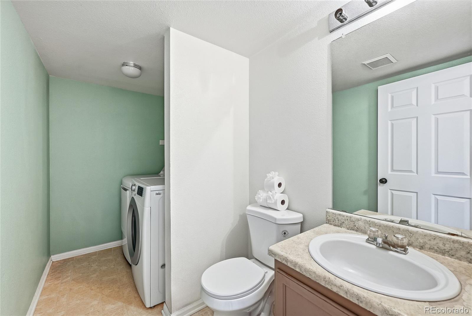 5545 S Winnipeg Street Aurora CO 80015
