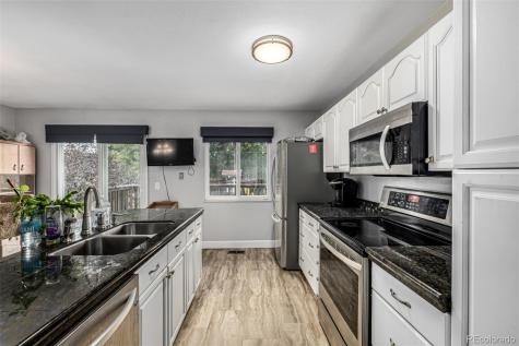 1283 S Bahama Street Aurora CO 80017