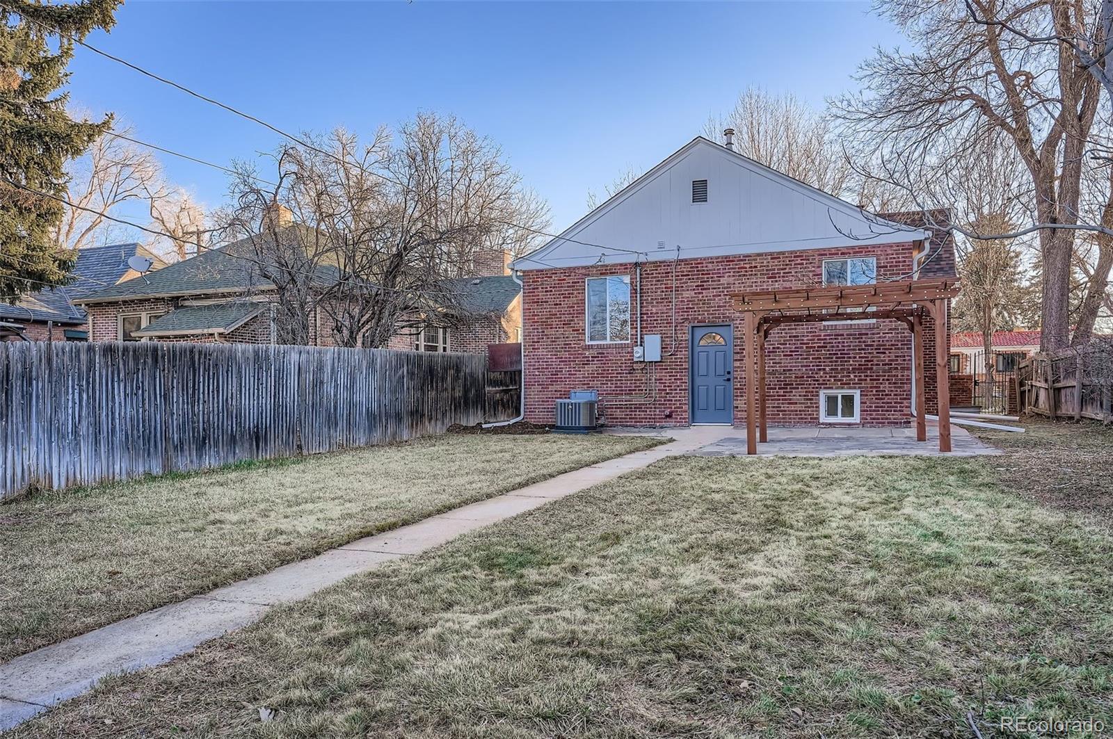 1575 Eudora Street Denver CO 80220