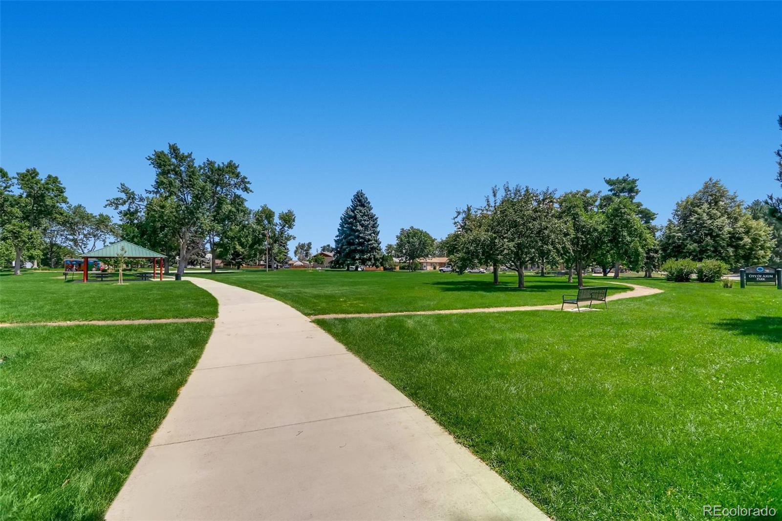 1575 Eudora Street Denver CO 80220