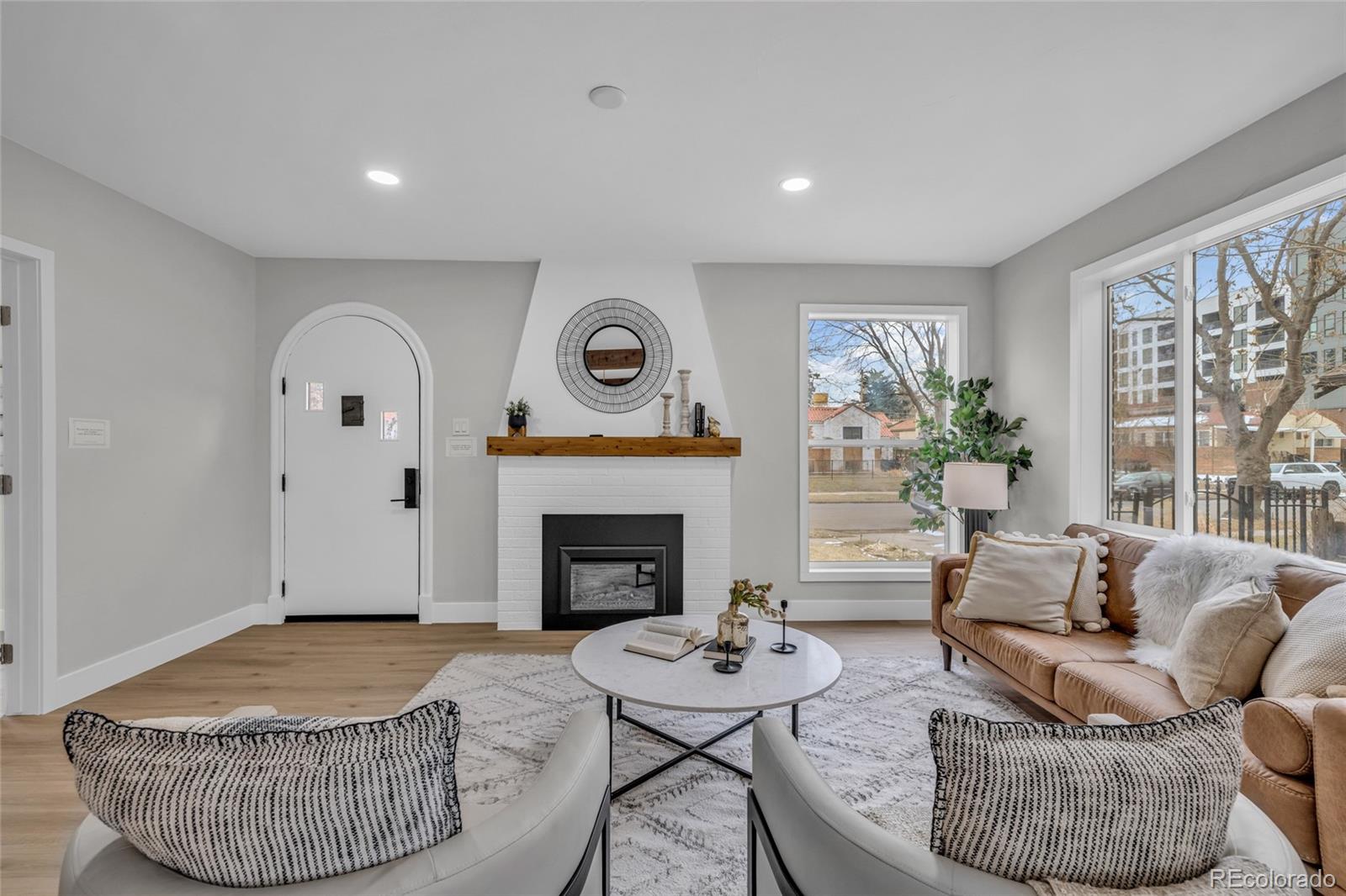 1575 Eudora Street Denver CO 80220