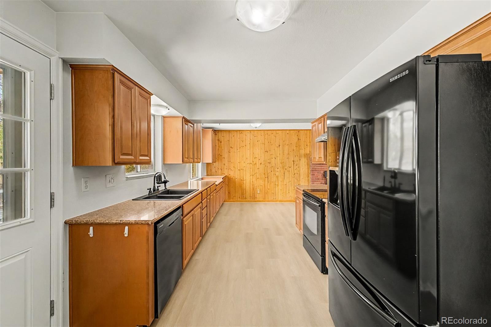 1509 S Vivian Street Longmont CO 80501