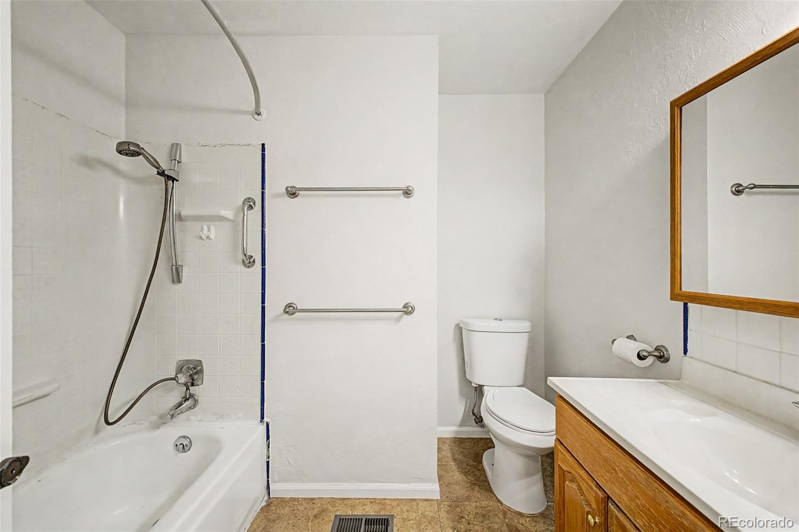 1509 S Vivian Street Longmont CO 80501