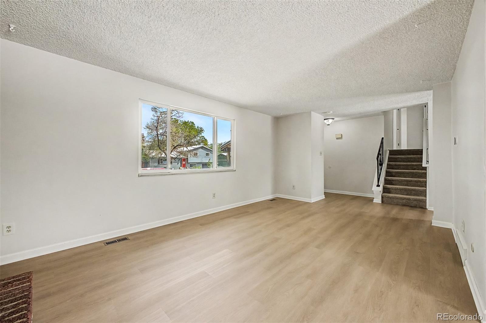 1509 S Vivian Street Longmont CO 80501
