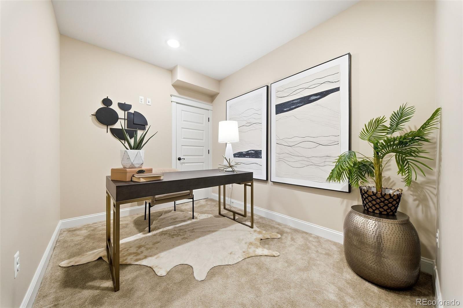 6082 Chester Street Denver CO 80238