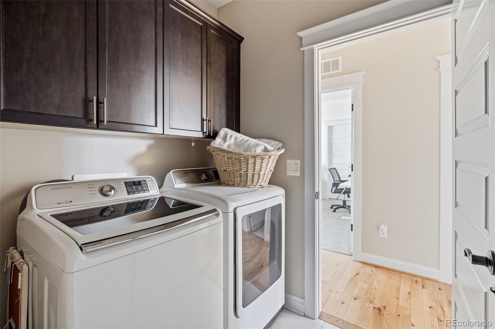 6082 Chester Street Denver CO 80238