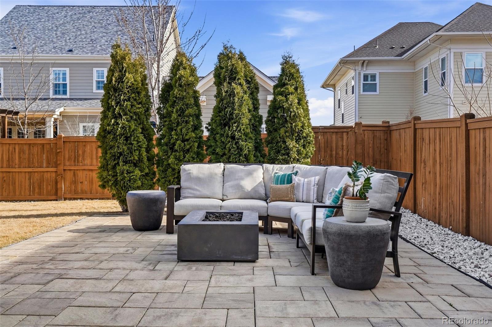 6082 Chester Street Denver CO 80238