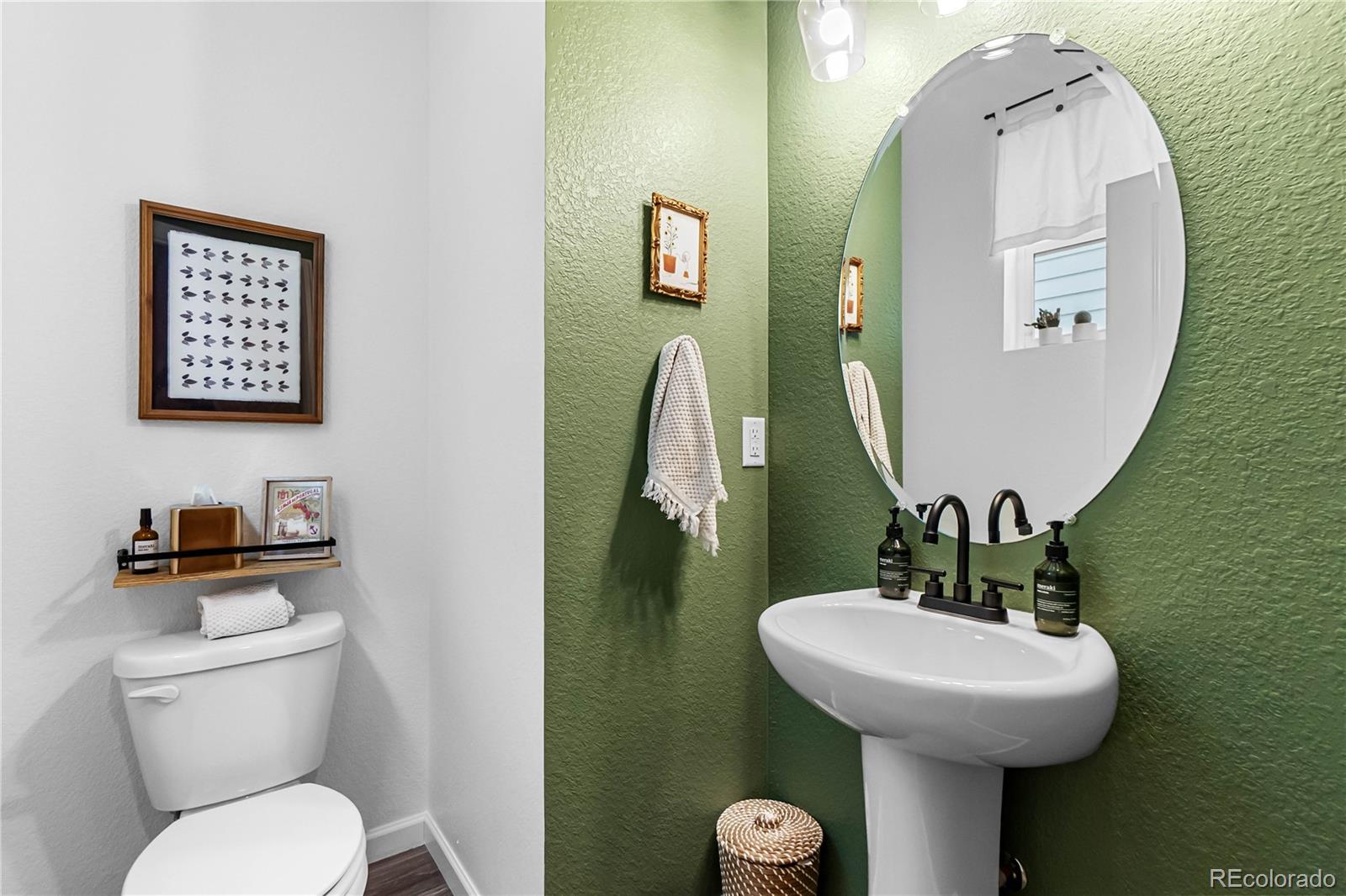 409 Overbrook Lane Longmont CO 80504