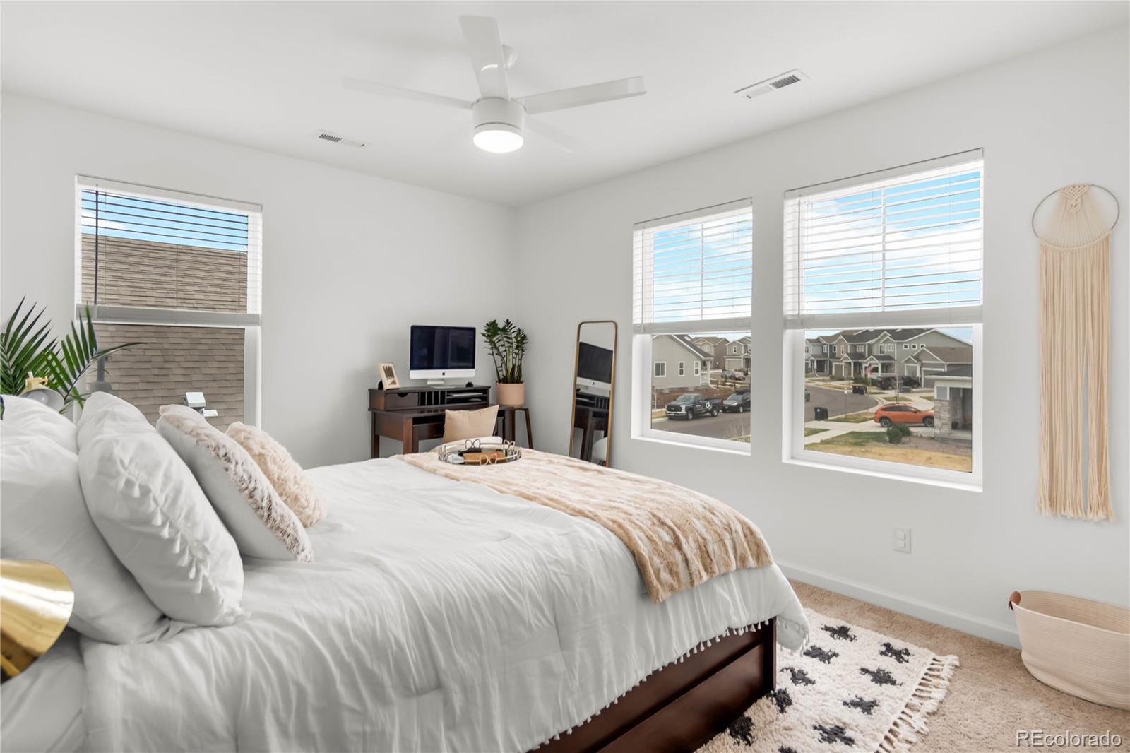 409 Overbrook Lane Longmont CO 80504