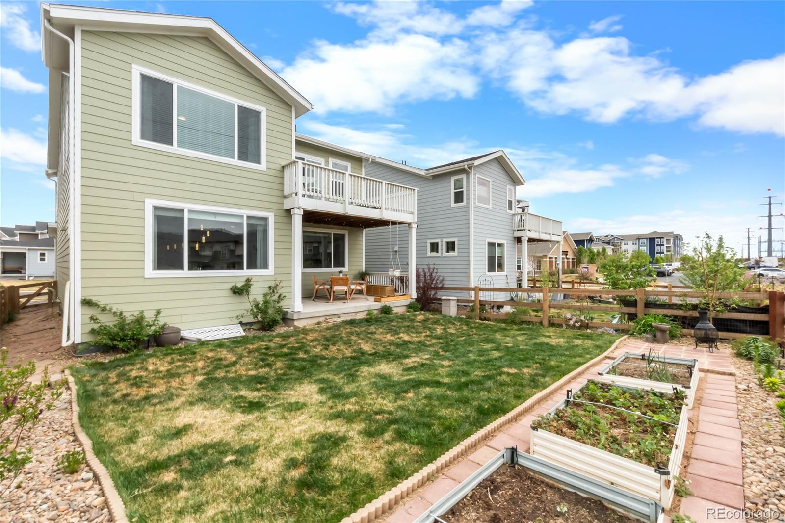 409 Overbrook Lane Longmont CO 80504