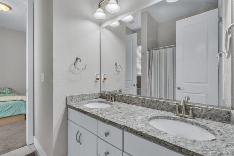 7930 S Flat Rock Way Aurora CO 80016