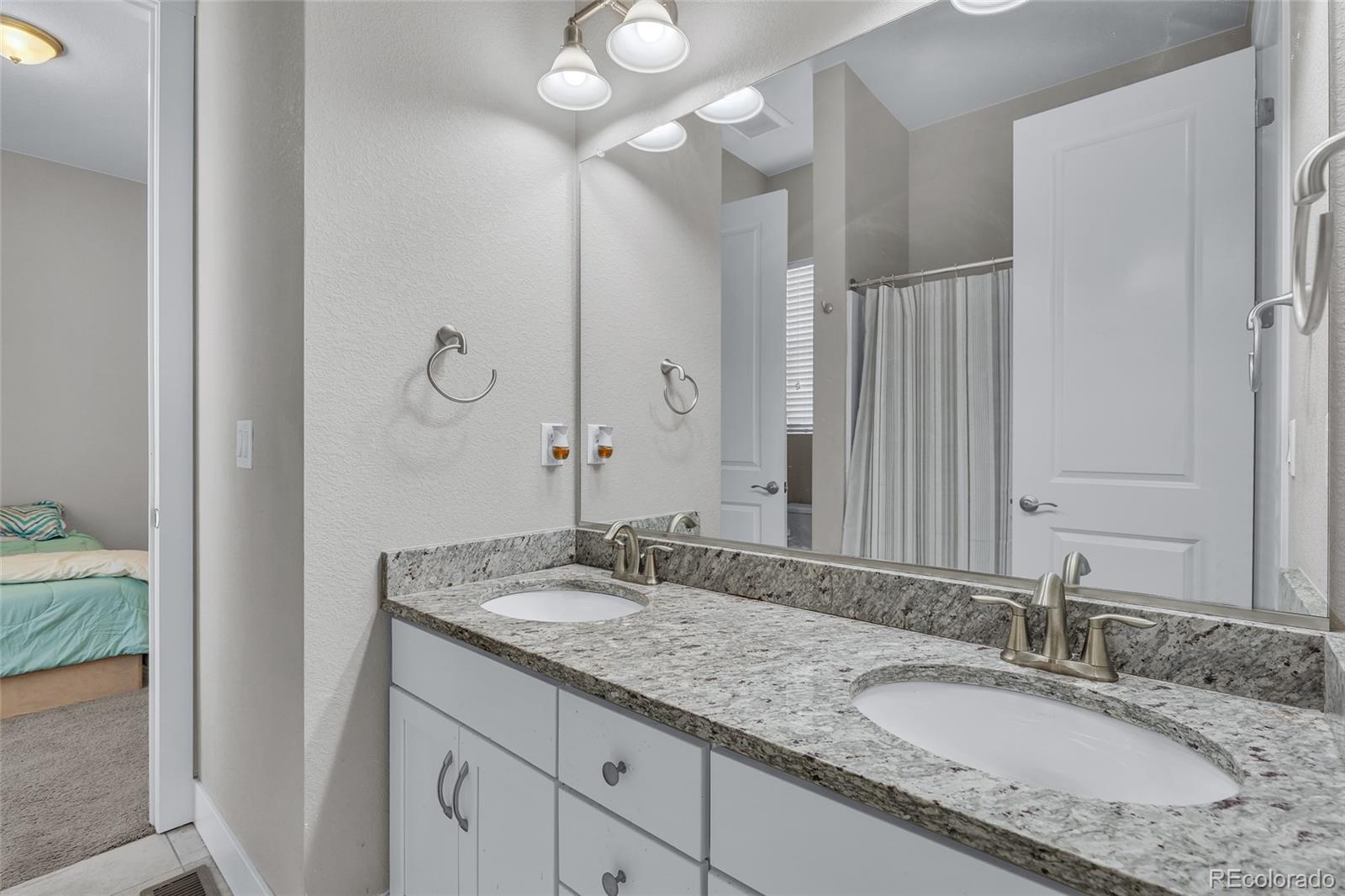 7930 S Flat Rock Way Aurora CO 80016
