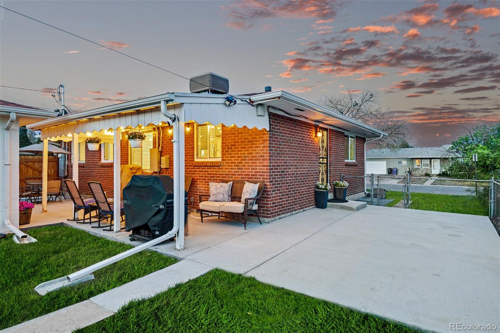 1601 S Patton Court Denver CO 80219