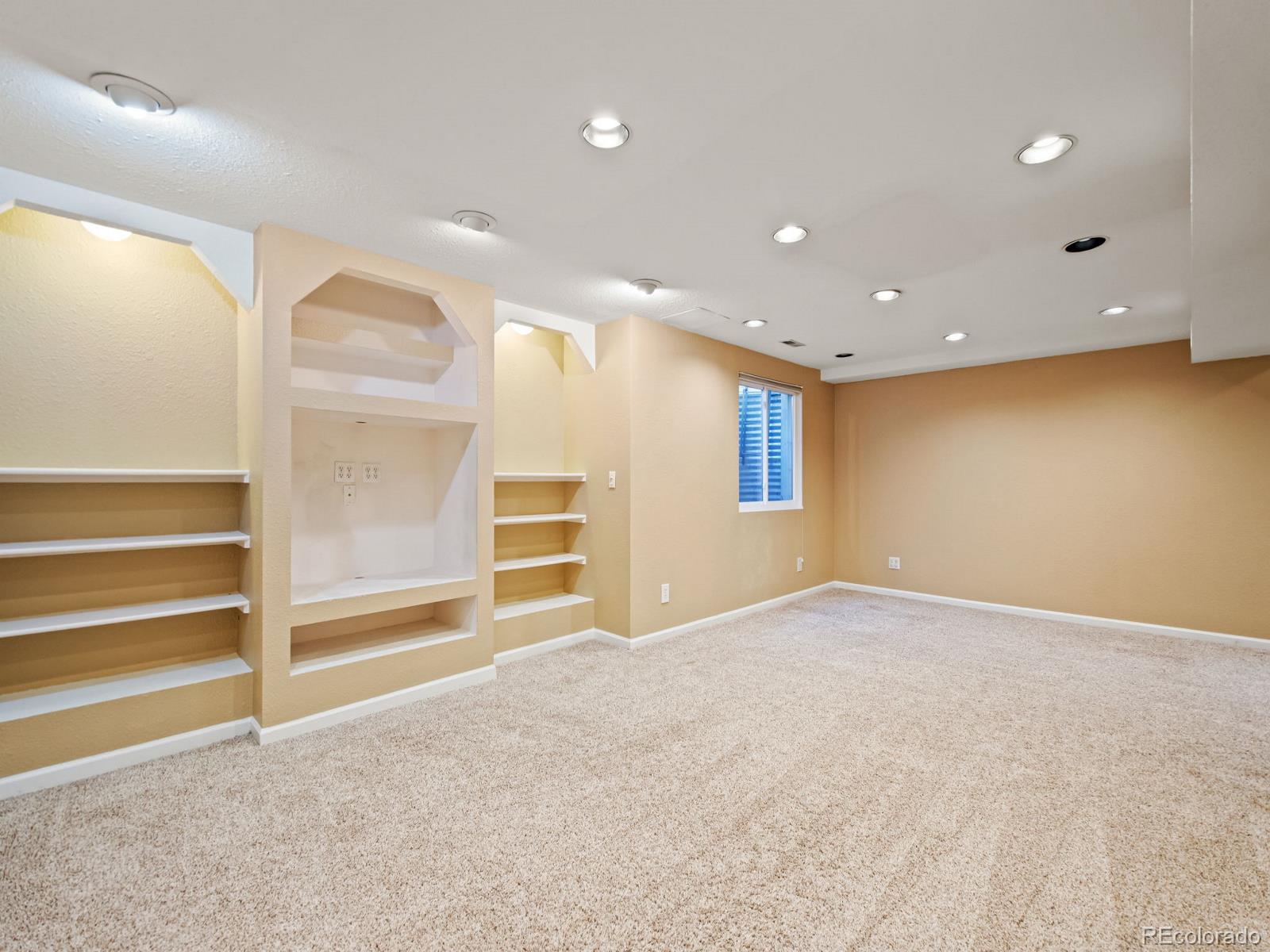 9358 Cornell Circle Highlands Ranch CO 80130