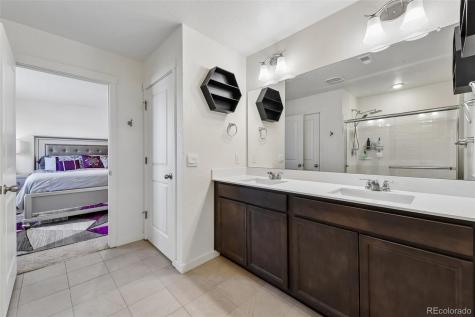 37 S Waterloo Street Aurora CO 80018