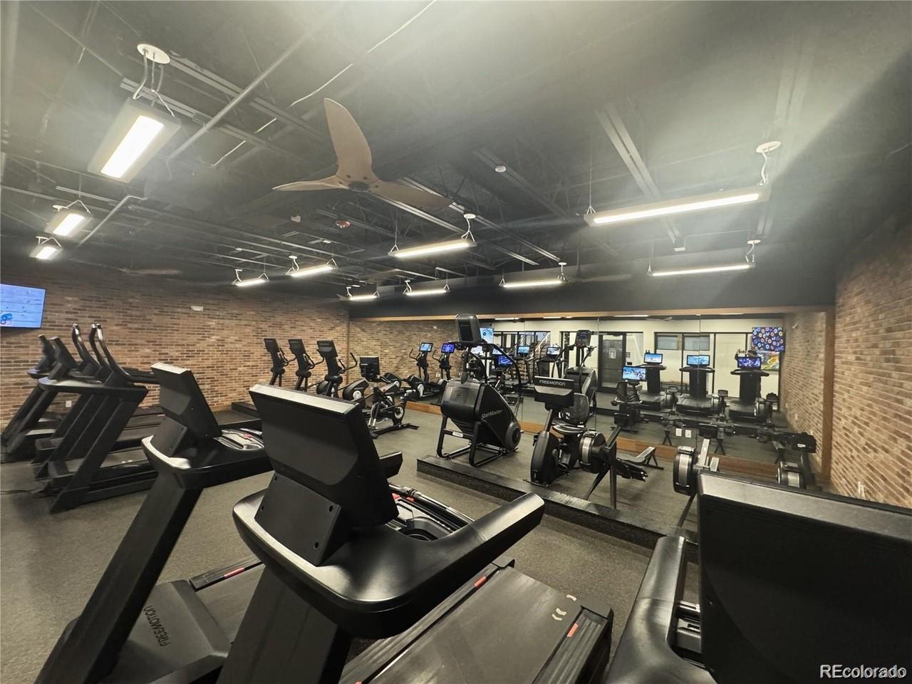 37 S Waterloo Street Aurora CO 80018