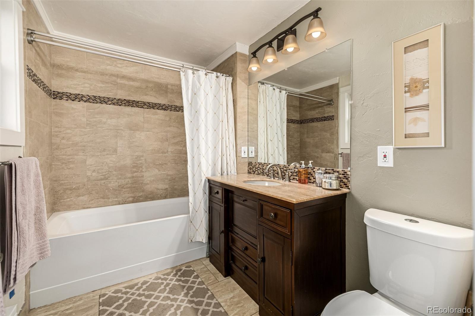 8705 S Yarrow Street Littleton CO 80128