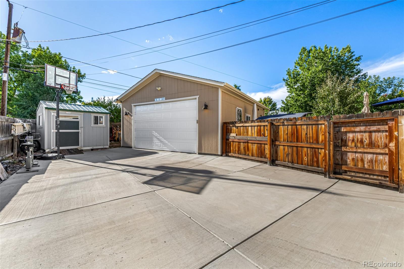 8705 S Yarrow Street Littleton CO 80128