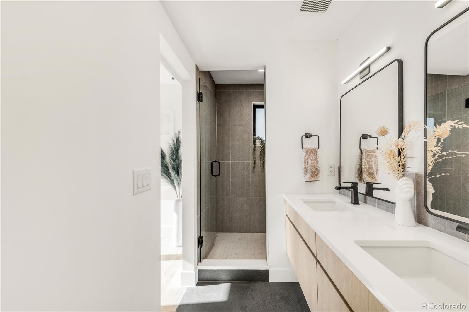 4721 Elm Court Denver CO 80211