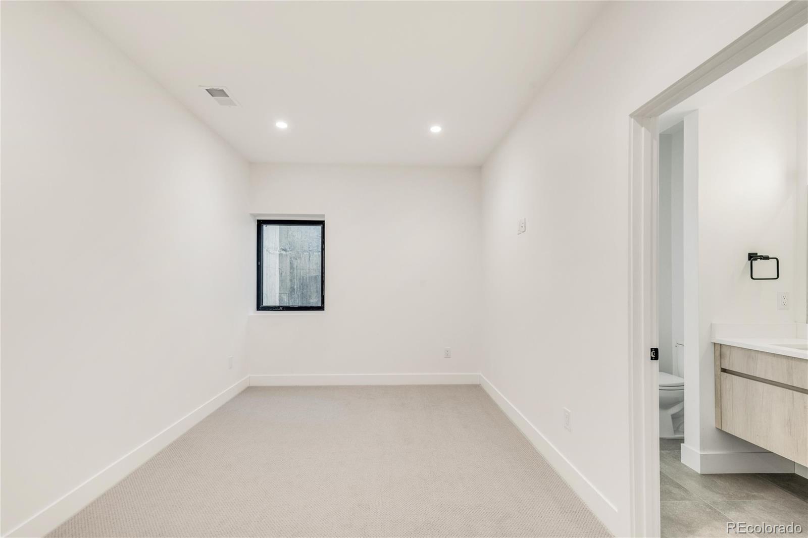 4721 Elm Court Denver CO 80211