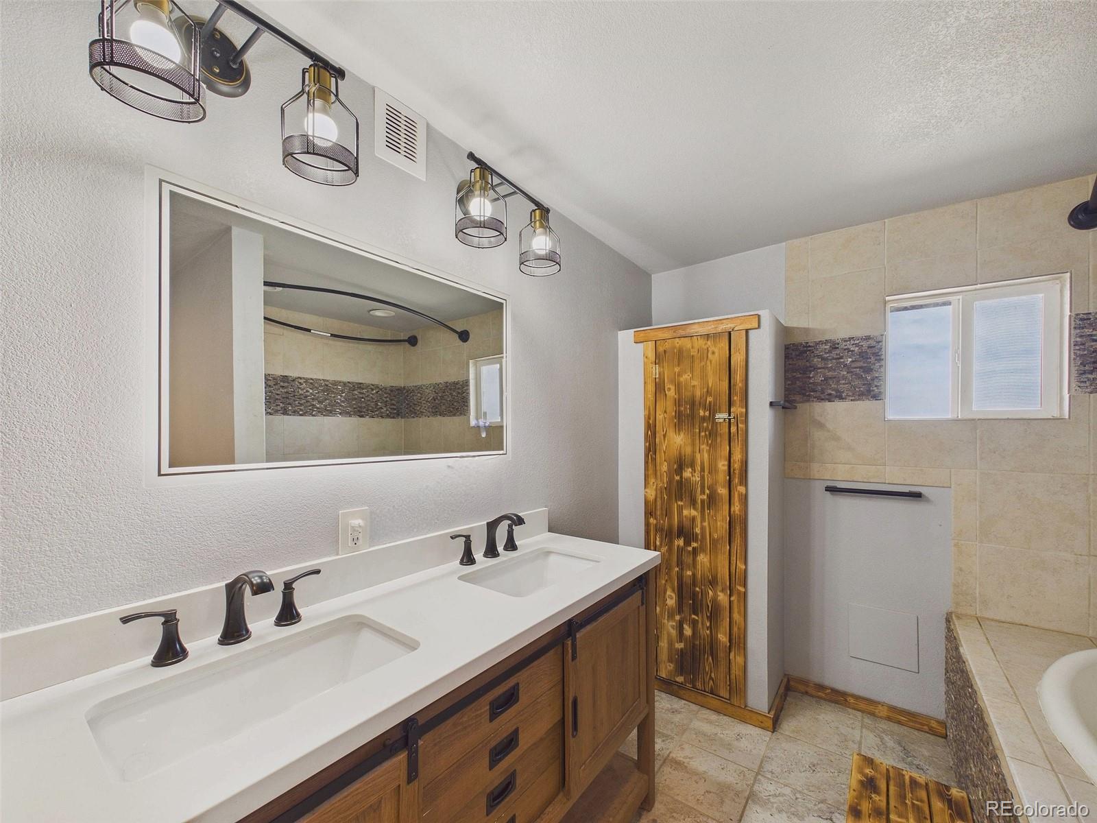 429 E Bate Avenue Byers CO 80103