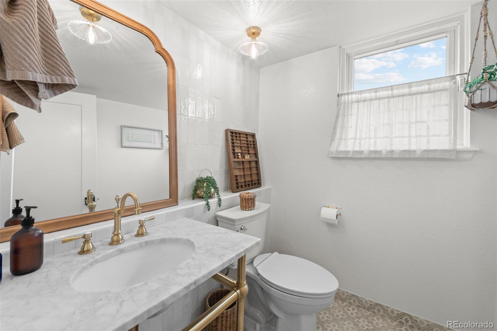 9445 Sand Hill Place Highlands Ranch CO 80126