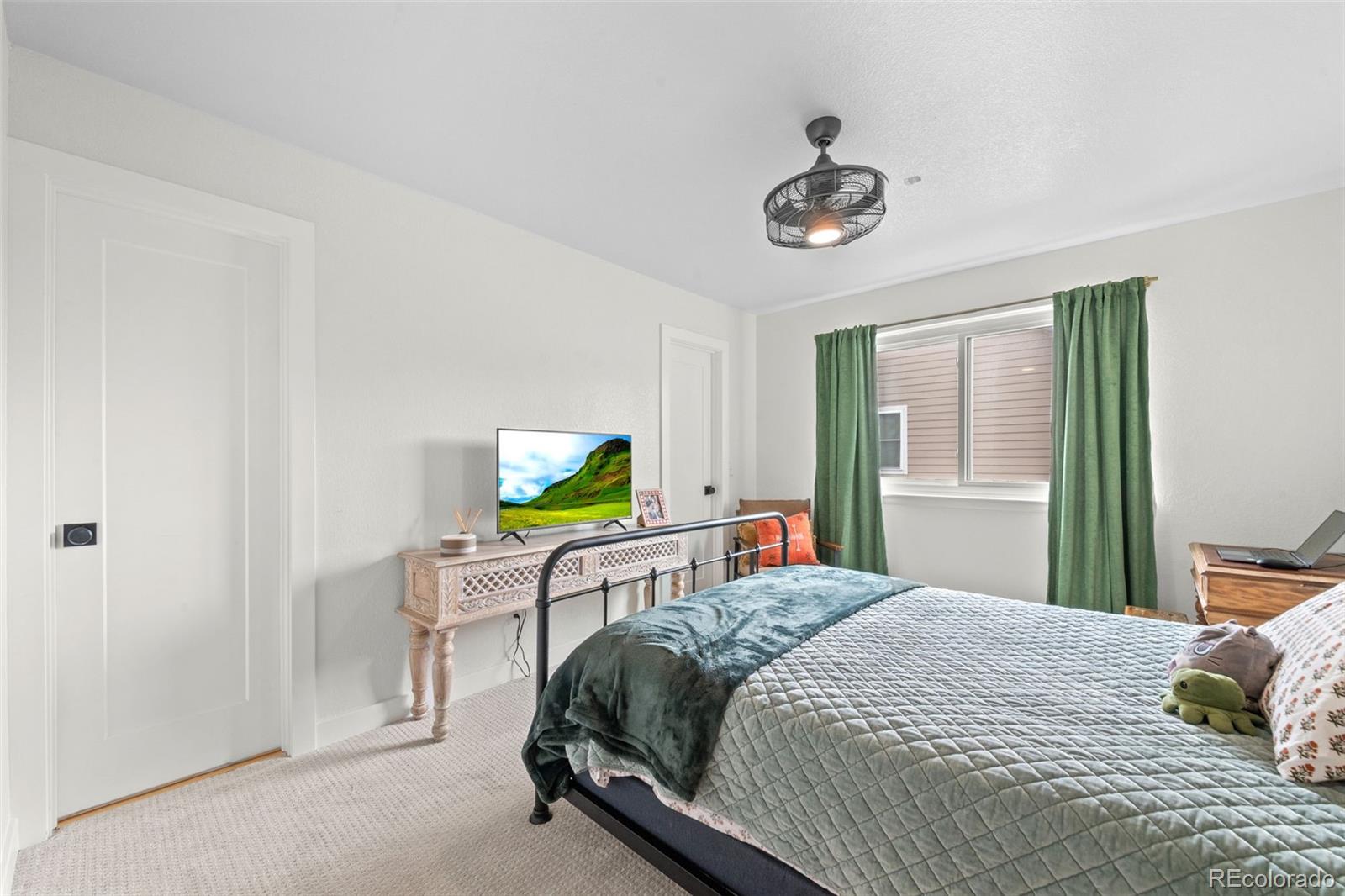 9445 Sand Hill Place Highlands Ranch CO 80126
