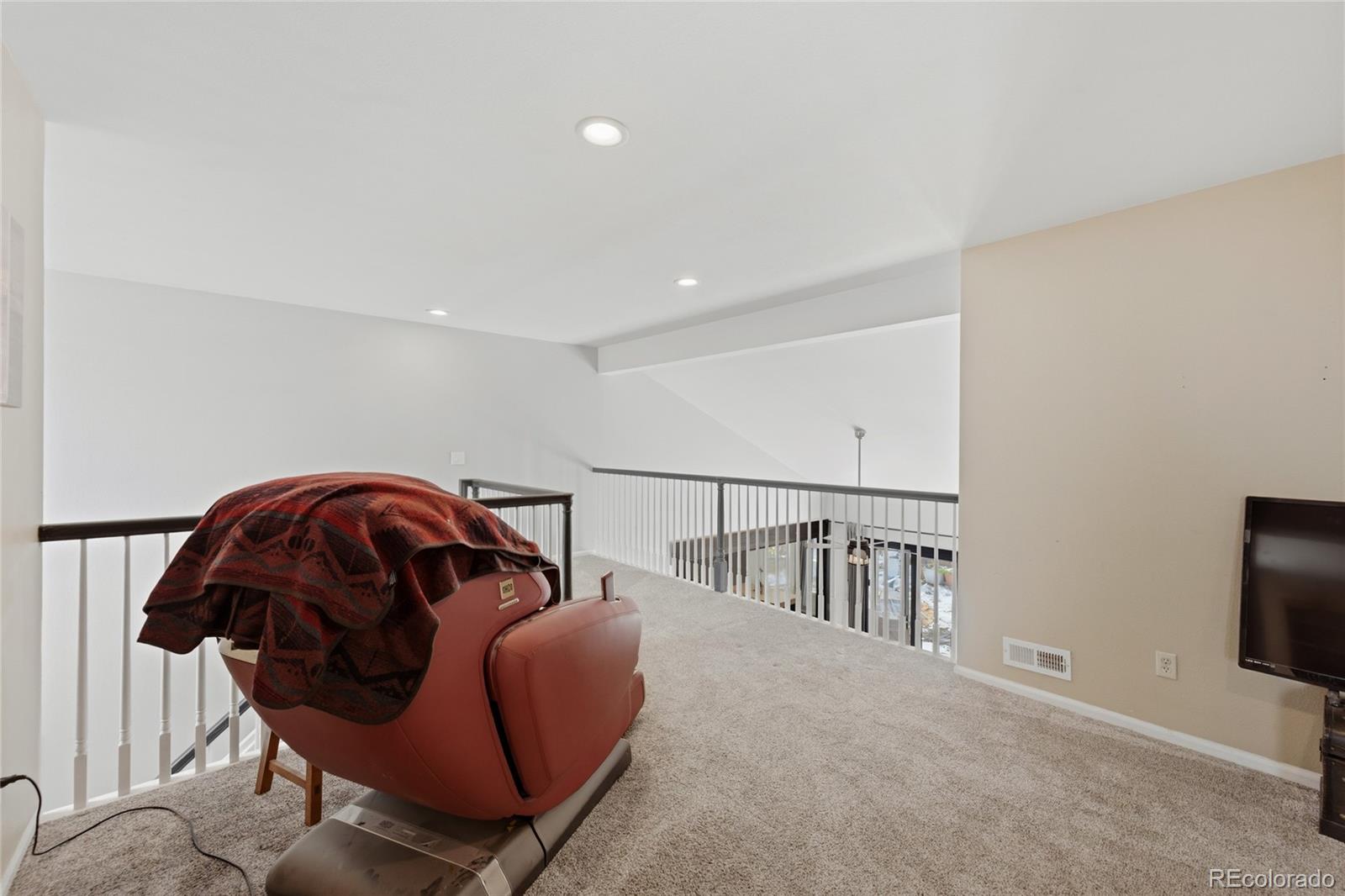 768 Huntington Place Highlands Ranch CO 80126