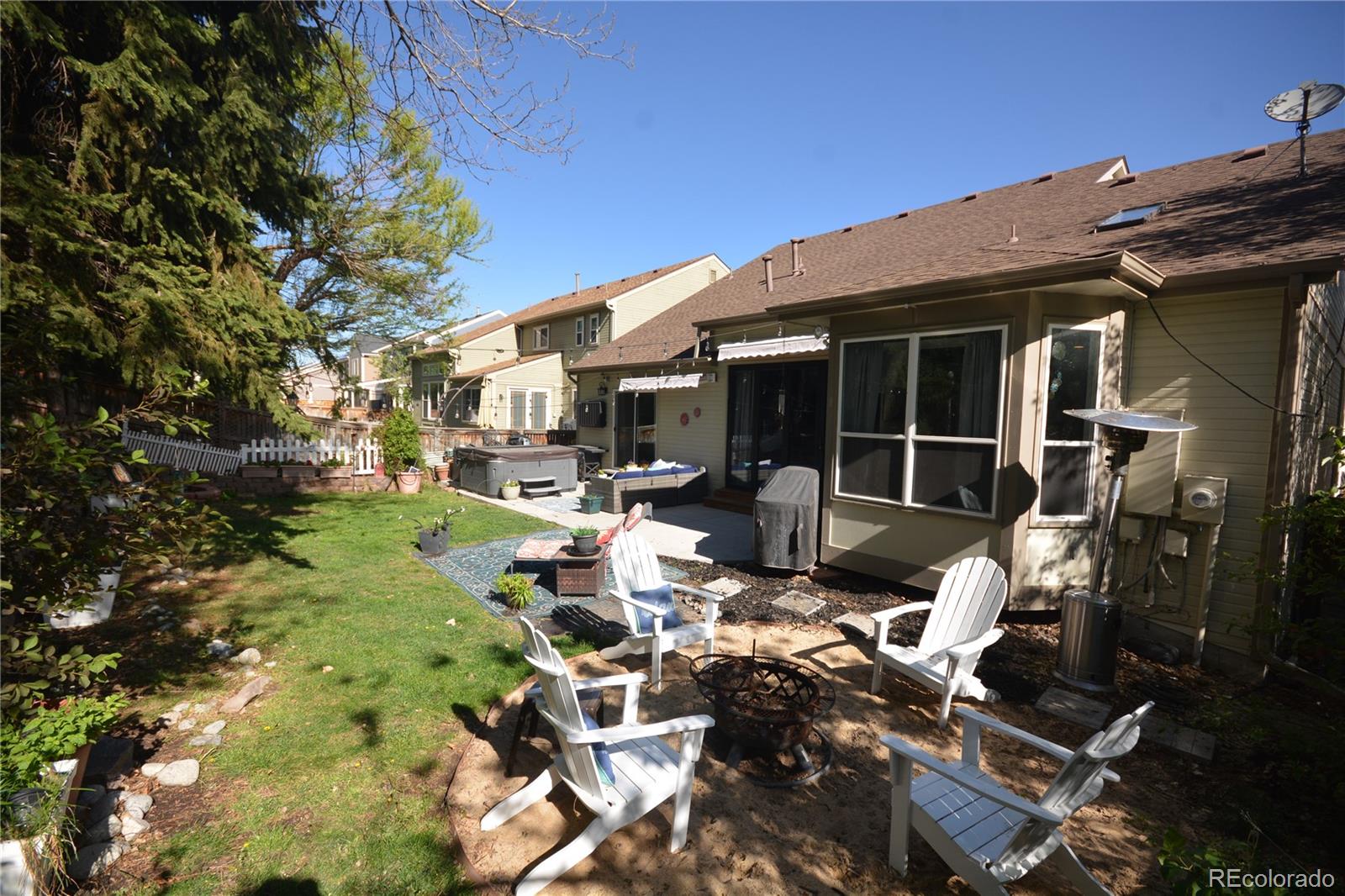 768 Huntington Place Highlands Ranch CO 80126