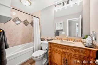 4218 S Alton Street Greenwood Village CO 80111